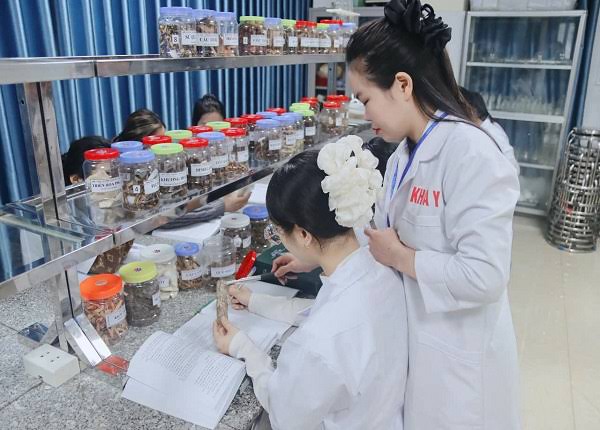 Danh sách các trường có ngành Y học cổ truyền mới nhất