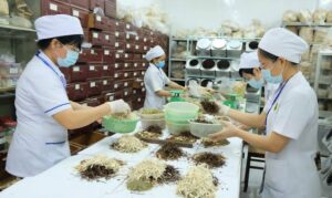 Thí sinh có thể tìm hiểu chương trình đào tạo và phương thức tuyển sinh của từng trường trước khi lựa chọn